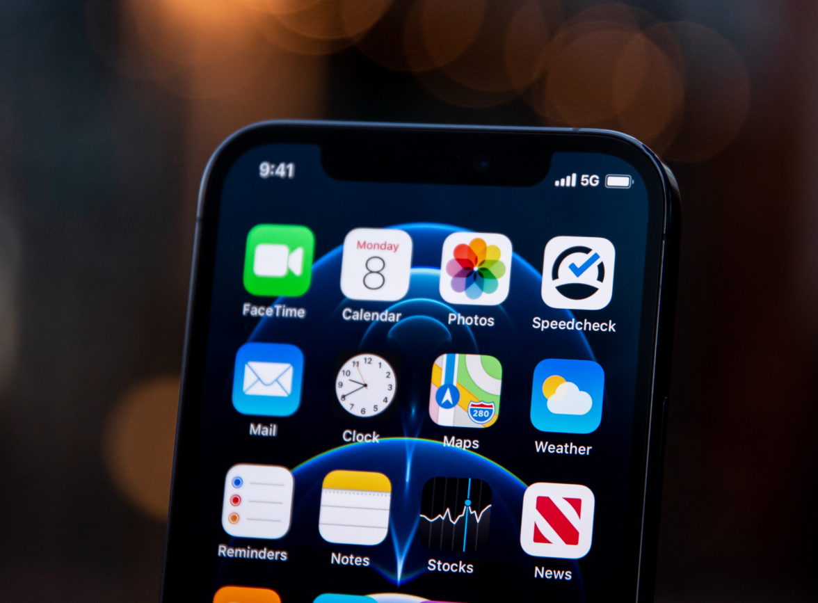 小店苹果手机维修分享为什么 iPhone 12 在冬季会自动关机 